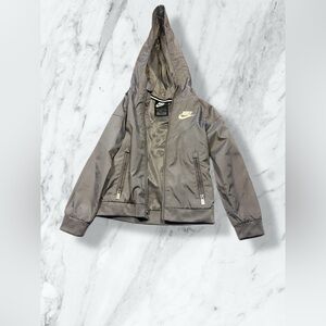 Nike boy’s gray windbreaker 3T